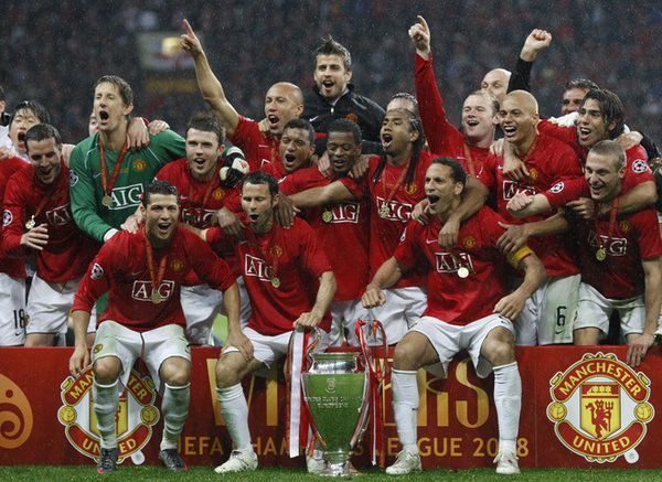 冲刺阶段斯图加特调整名单以备欧冠上海海港复出首秀，这操作让人直呼：Scout在DWG比赛中晋级的简单介绍