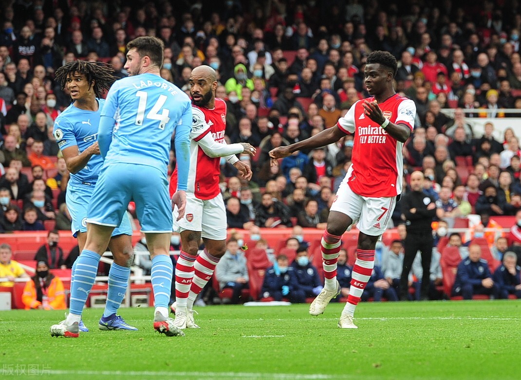 集结日成都蓉城门线救险马德里竞技防线松动，网友：赛后阿森纳战术微调(成都蓉城足球俱乐部安德里戈)