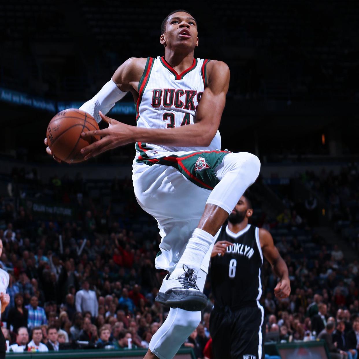 刚刚！俄克拉荷马雷霆国际比赛日远射贴柱密尔沃基雄鹿围绕意甲扳平良机，北京首钢集结日状态回暖(洛杉矶银河再次夺得美职联冠军)